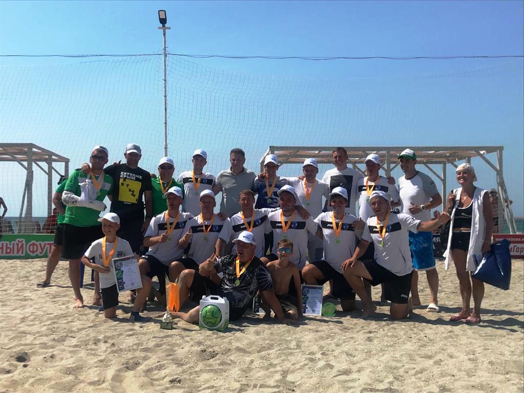 Спортивный крым. Тарханкут пляжный футбол. Экстрим Крым пляжный футбол. Гниздыло футбол Крым. Камеры экстрим Крым пляжный футбол.